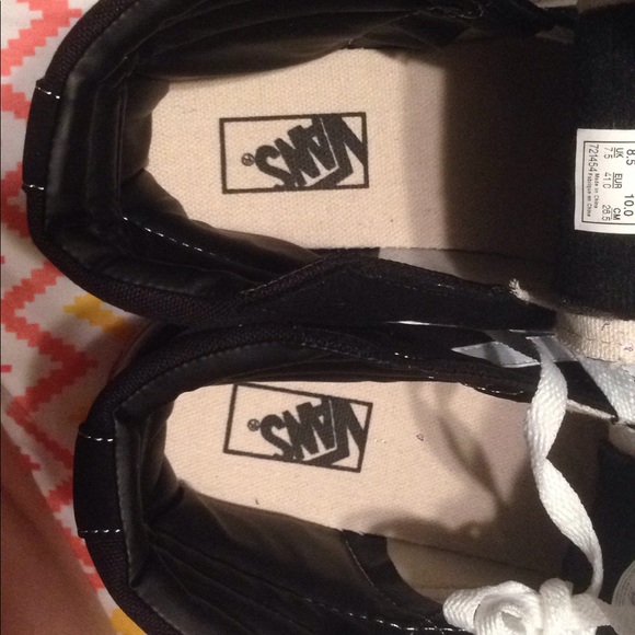 BRAND NEW VANS Hi sk8 - Picture 7 of 8